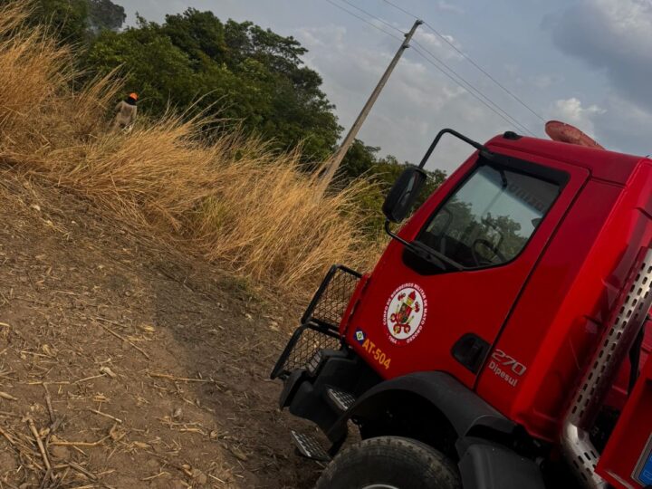 Bombeiros combatem dois incêndios em Primavera do Leste