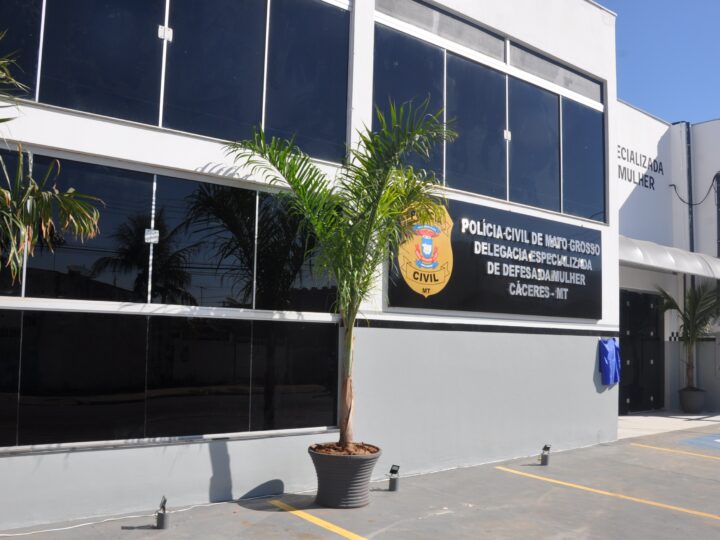 Dois foragidos da Justiça de Cáceres são presos após investigação da Polícia Civil
