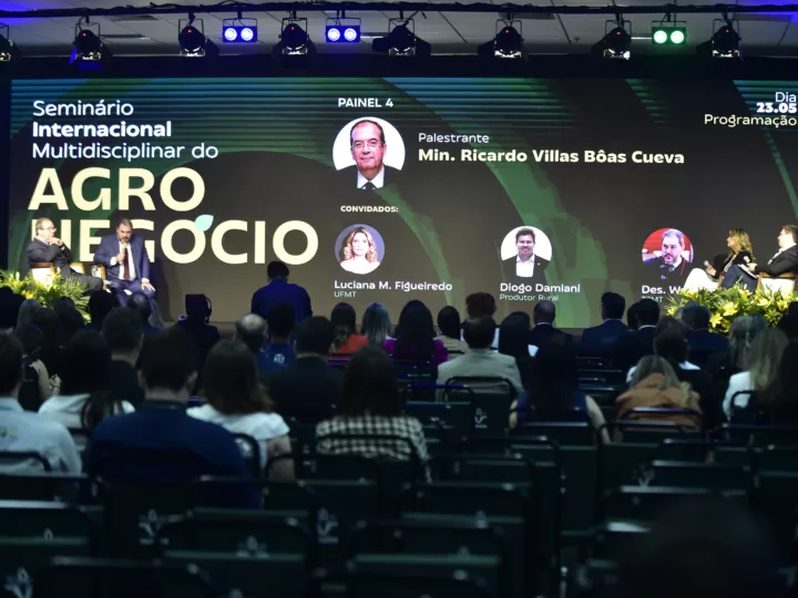 Caminhos jurídicos e desafios para regulação do carbono em debate no Seminário Internacional