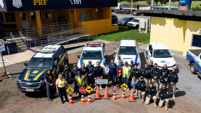 Vice-prefeita reforça parceria com PRF em lançamento da Campanha Maio Amarelo