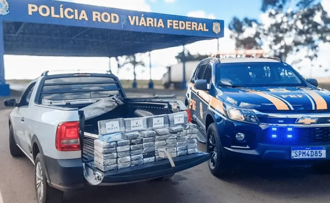 Duas mulheres são presas transportando 54 quilos de drogas em rodovia de MT