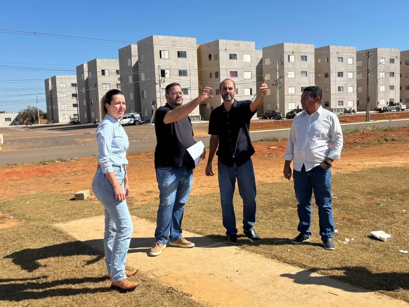 Vice-prefeito Paulinho Abreu busca apoio de assessora do MAPA para obra esportiva no Nico Baracat