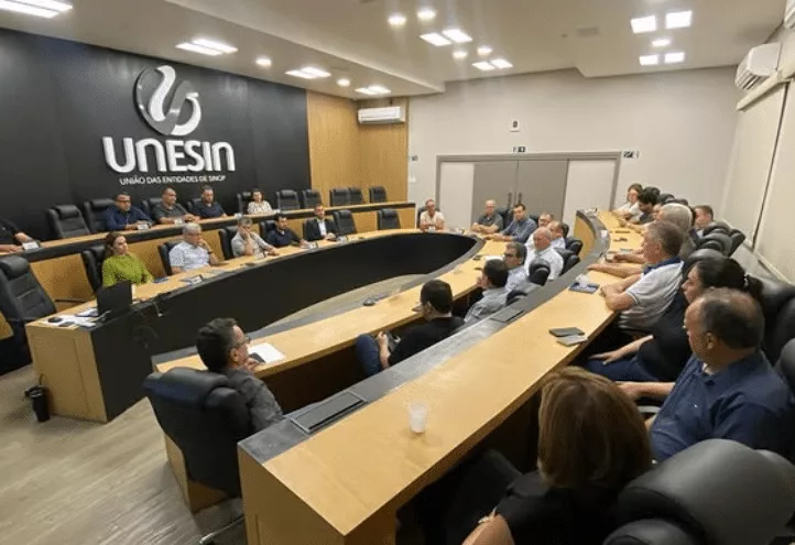 Unesin discute emancipação da UFMT de Sinop e novo cemitério municipal