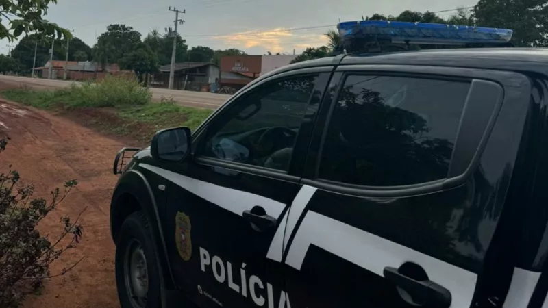 Polícias Civil e Militar apreendem menor com arma de fogo e motocicleta utilizadas em homicídios em Vila Bela da Santíssima Trindade