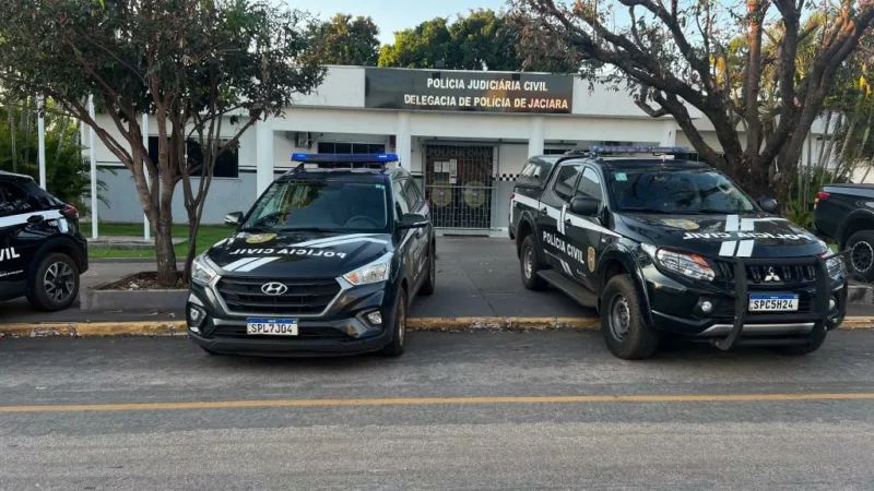 Membros de facção envolvidos em extorsões contra comerciantes são alvo de operação da Polícia Civil em Jaciara