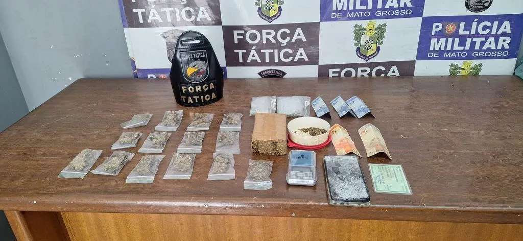 Três faccionados são presos em flagrante pela PM suspeitos por tráfico de drogas