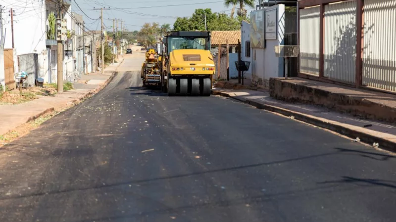 Pavimentação avança no Parque Cuiabá e beneficia 4 mil moradores