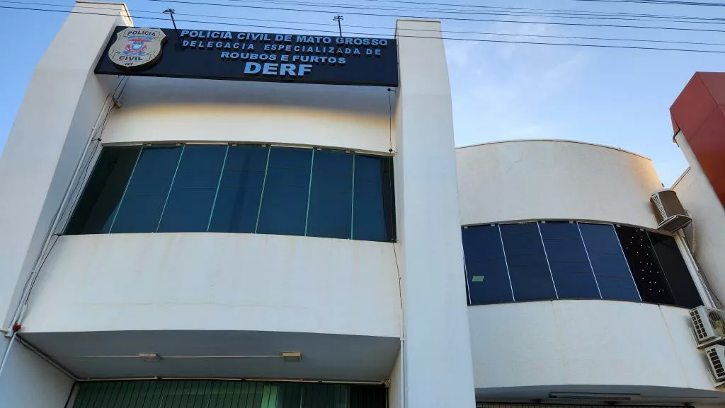 Polícia Civil prende jovem que promovia facção e comercializava drogas por meio de redes sociais em Sinop