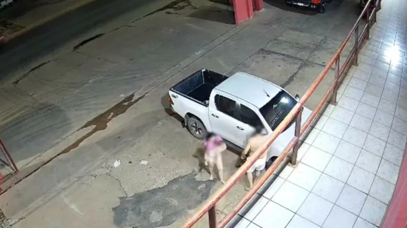 Bombeiros socorrem criança afogada após pais buscarem ajuda diretamente no quartel