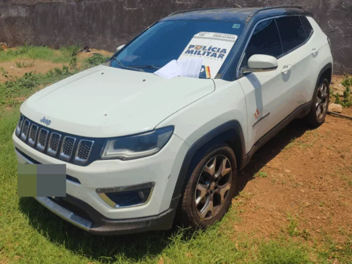 Polícia Militar localiza e recupera carro e moto roubados em Rondonópolis