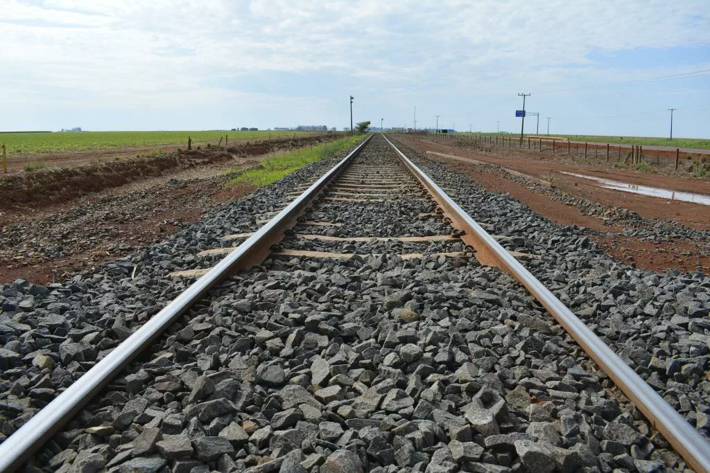 Mato Grosso tem a maior obra de ferrovia em andamento no país
