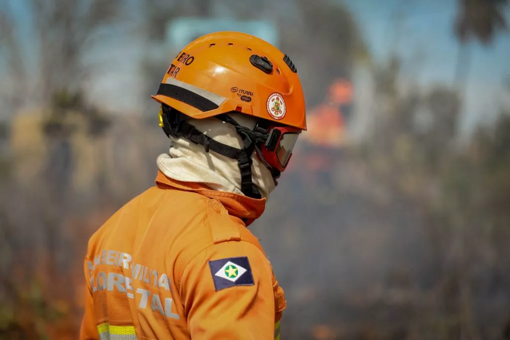 Governo de MT apresenta balanço do período de incêndios florestais e lança novos serviços do Corpo de Bombeiros