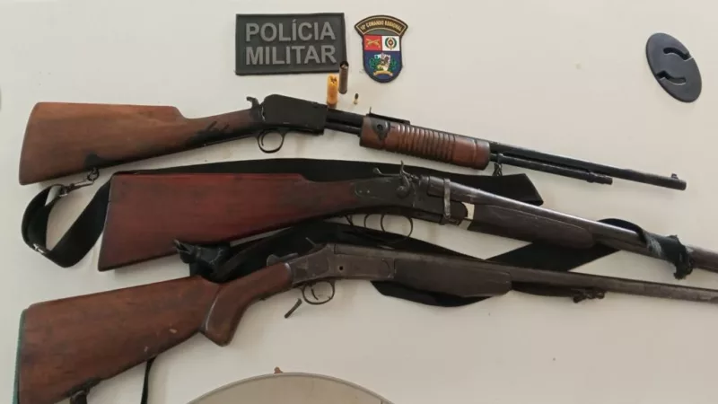 PM prende suspeito de furto e abate de gado e apreende três armas de fogo em distrito no Araguaia