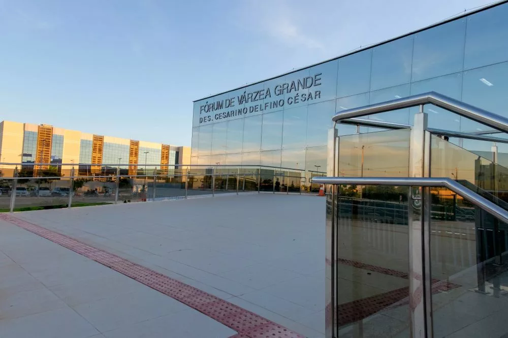 Aos 41 anos, Comarca de Várzea Grande se destaca por inovação, sustentabilidade e cidadania