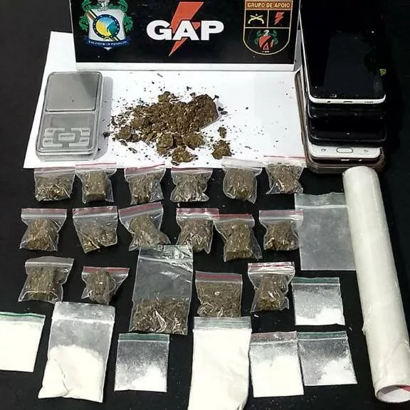 Polícia Militar prende cinco pessoas por tráfico de drogas em Barra do Garças