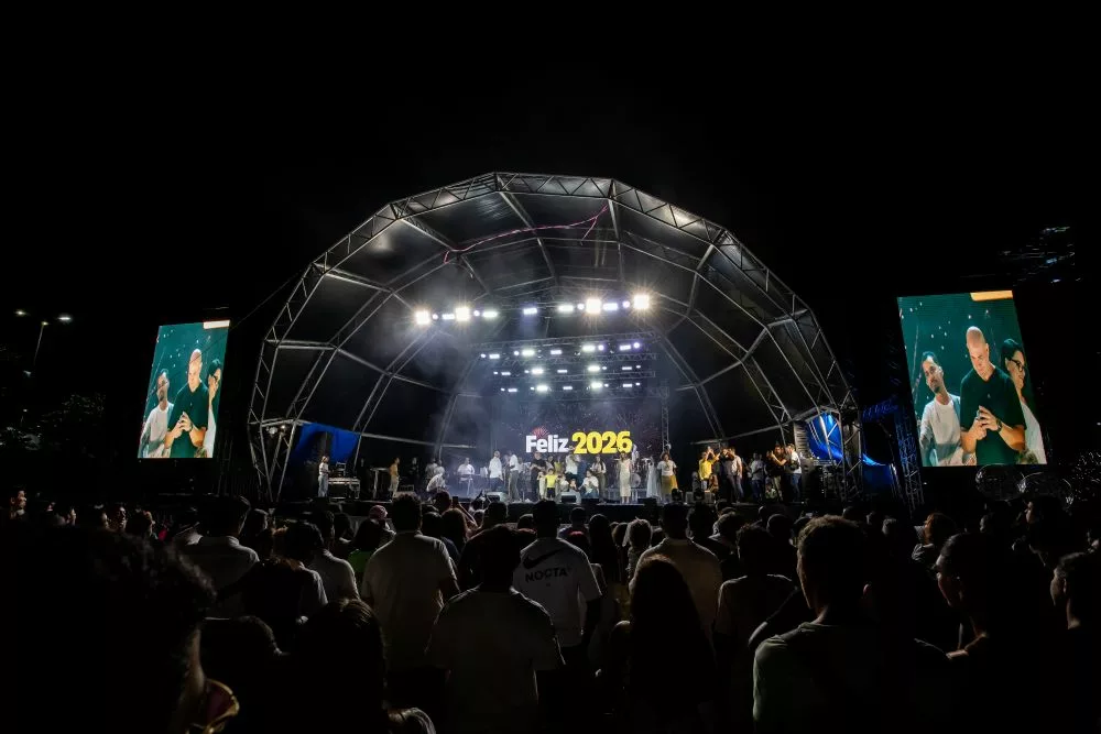 Réveillon da Família reúne público recorde e consagra virada histórica no Parque das Águas