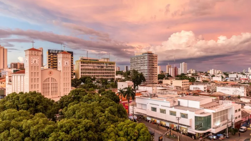 Prefeitura garante R$ 11 milhões em terço de férias para mais de 4 mil trabalhadores da educação
