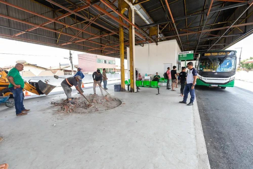 Obras no Terminal do CPA 3 melhoram acesso e circulação de ônibus e de passageiros