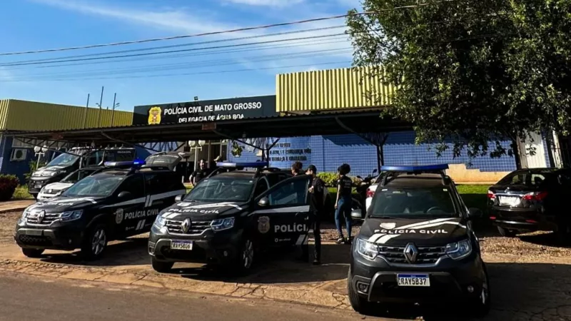 Polícia Civil prende suspeitos e recupera itens furtados de casa menos de 12 horas após o crime