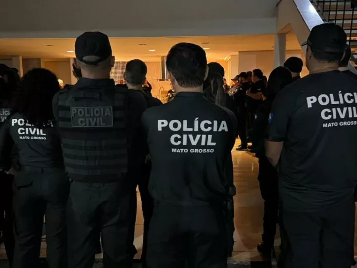 Polícia Civil cumpre 50 ordens judiciais contra facção envolvida em tráfico de drogas e lavagem de dinheiro em Rondonópolis