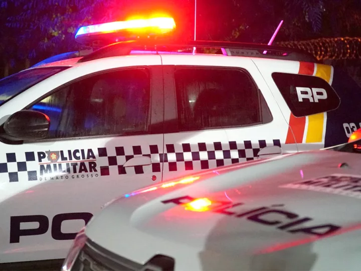 Discussão por ciúmes em Nova Mutum termina com briga de casal; homem preso