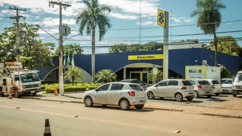 Governo de Mato Grosso paga salários de fevereiro nesta sexta-feira (27)