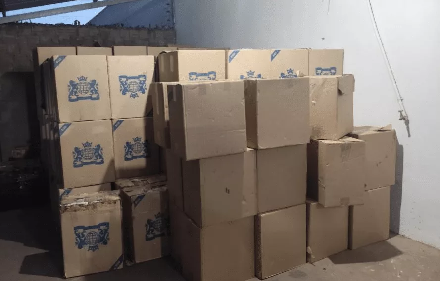 Polícia apreende mais de 200 caixas de cigarro contrabandeado e prende suspeito em Rondonópolis