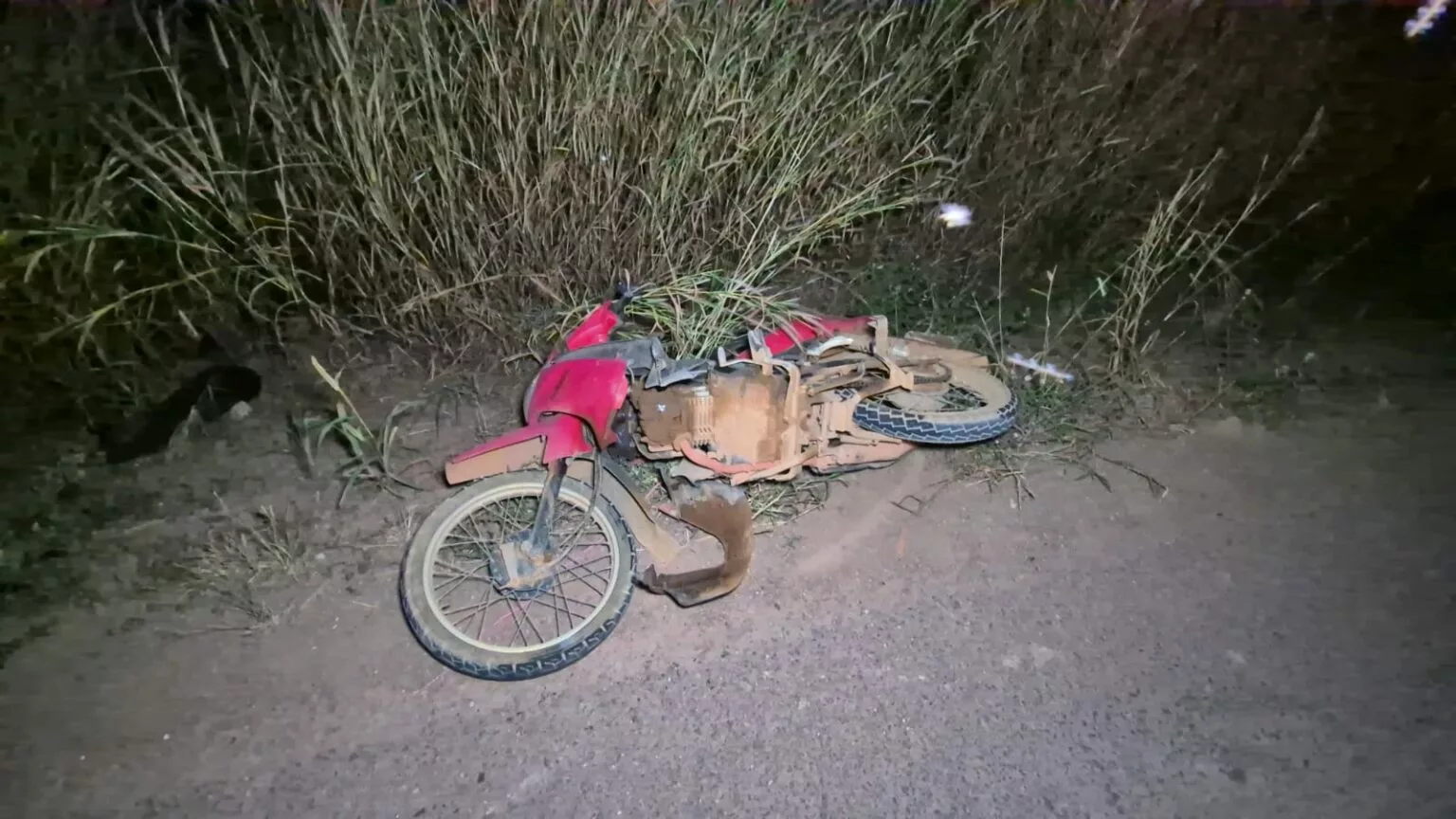 Homem morre após colisão entre carro e moto na MT-140 em Sinop