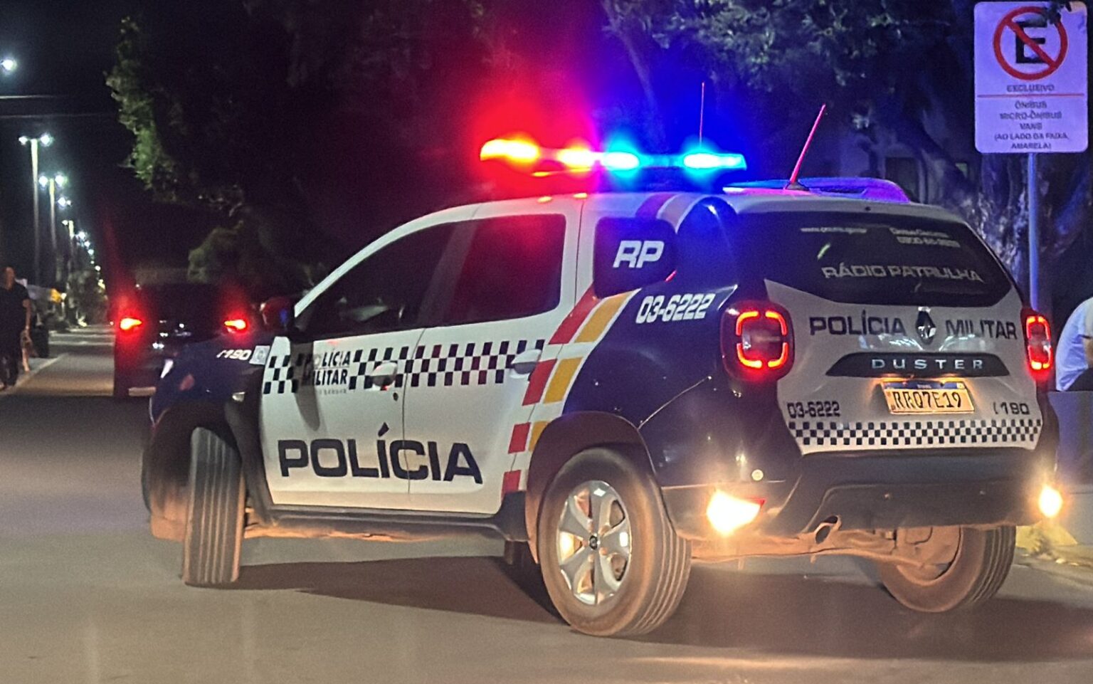 Ataque a tiros em posto de combustíveis deixa jovem ferido em Nova Mutum