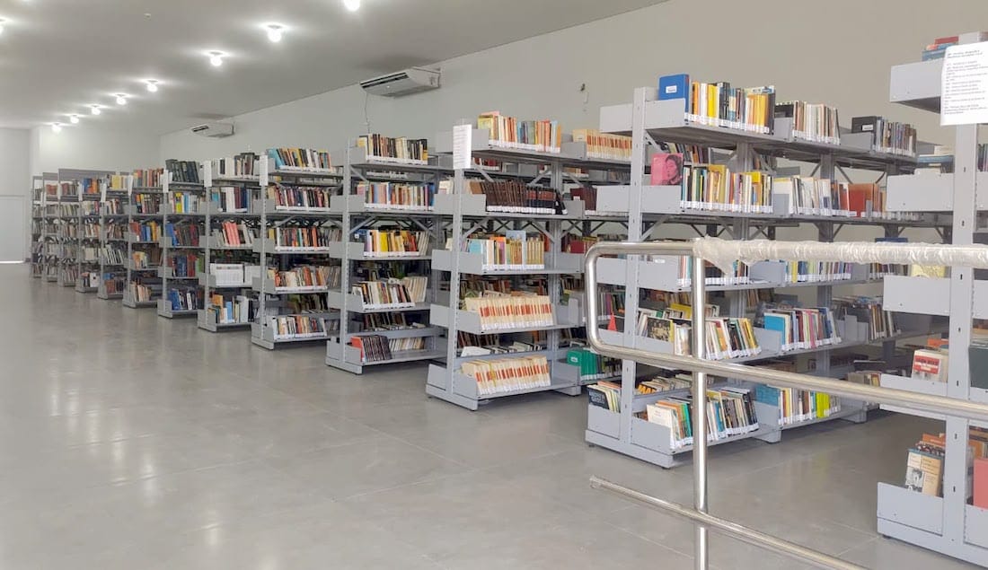 Reabertura da biblioteca municipal de Sinop atrasa e prefeitura não estipula prazo