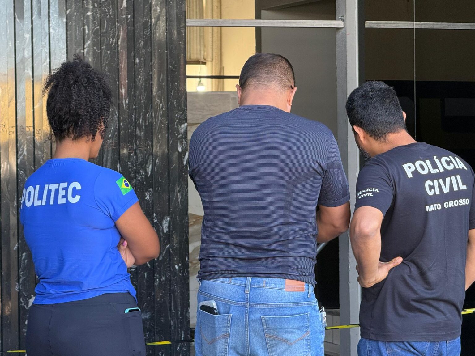 PM que matou ex-policial em Sinop é apresentado à delegacia e interrogado