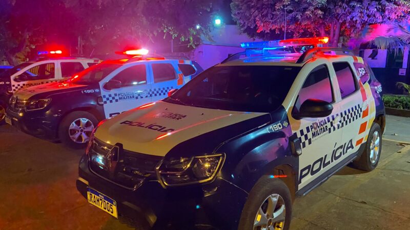 Quadrilha invade aniversário, faz 10 reféns e exige presença da imprensa para se render em Mato Grosso