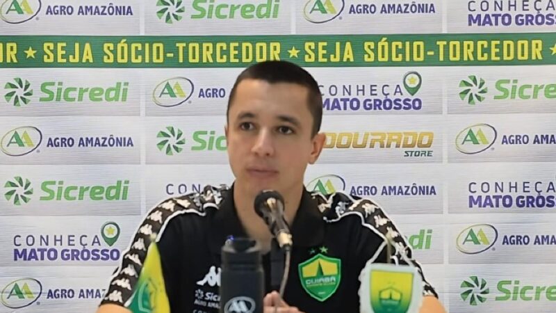 Técnico Eduardo Barros lamenta derrota do Cuiabá e admite queda de desempenho