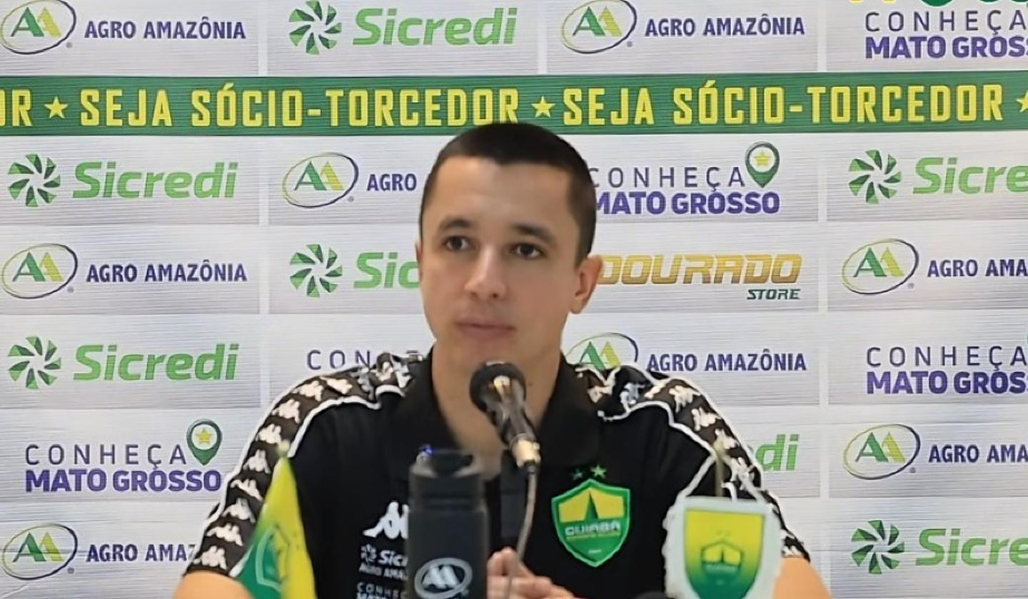 Técnico Eduardo Barros lamenta derrota do Cuiabá e admite queda de desempenho