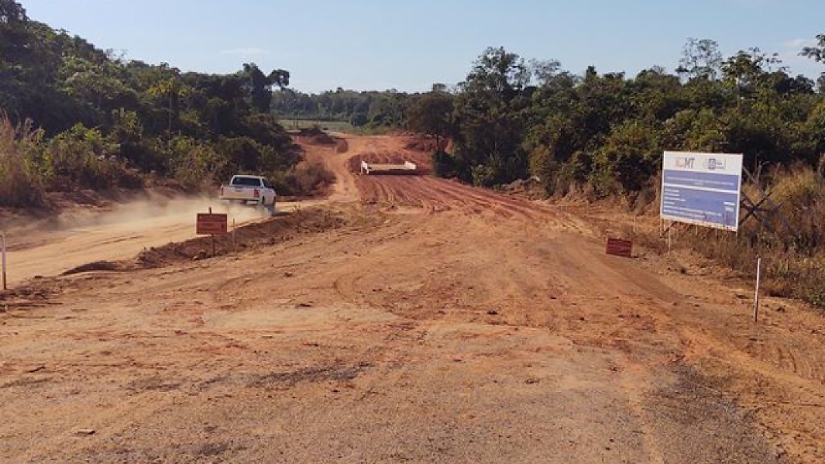 MP move ação contra ex-prefeitos por obra de ponte no MT