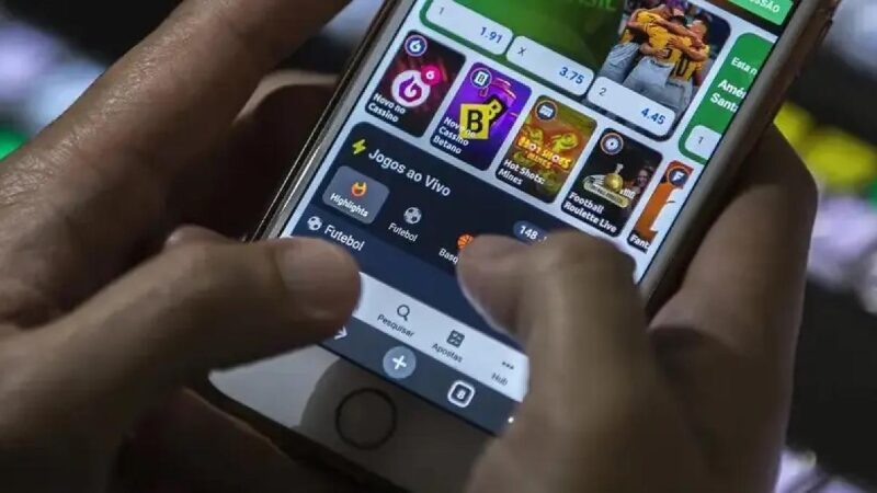 Projeto quer taxar bets para custear tratamento de vício no SUS