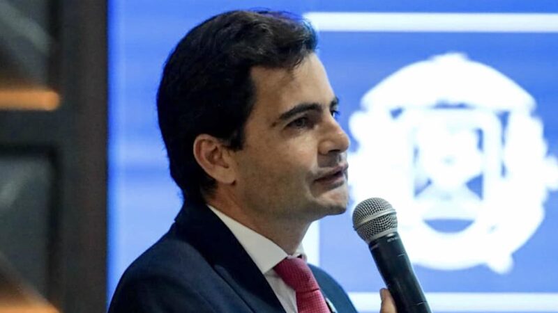 Fábio desiste de ser candidato a vice após operação Heritage; Pivetta defende aliados e anuncia novo nome hoje