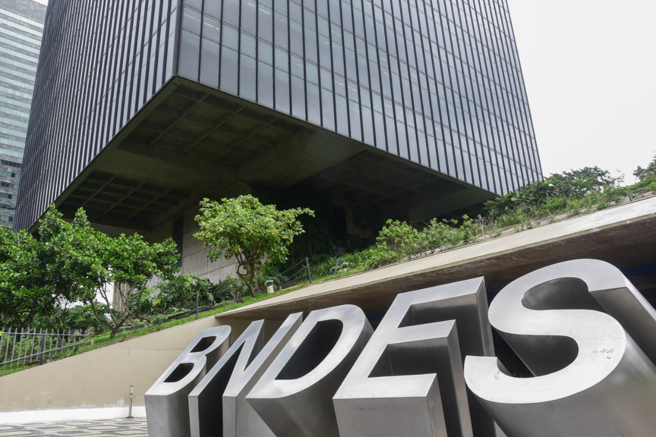 Crédito do BNDES para Mato Grosso cresce 77% e chega a R$ 7,64 bilhões no semestre