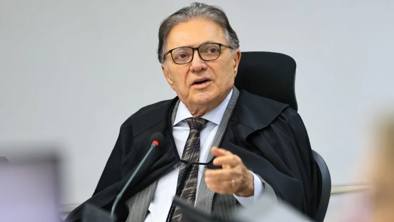TCE suspende compra de máquinas de R$ 876 mil por suspeita de irregularidades em Mato Grosso