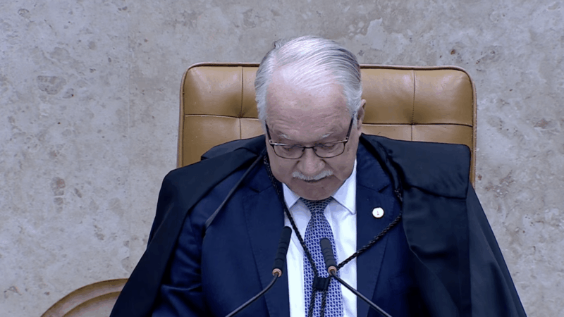 Bate-boca entre Gilmar e Mendonça, pedido de vista de Dino e placar de 4 a 3: como foi a sessão do STF