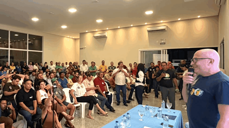 Em Canarana, Pivetta reúne mais de 100 vereadores do Araguaia, ouve demandas e recebe apoio à reeleição