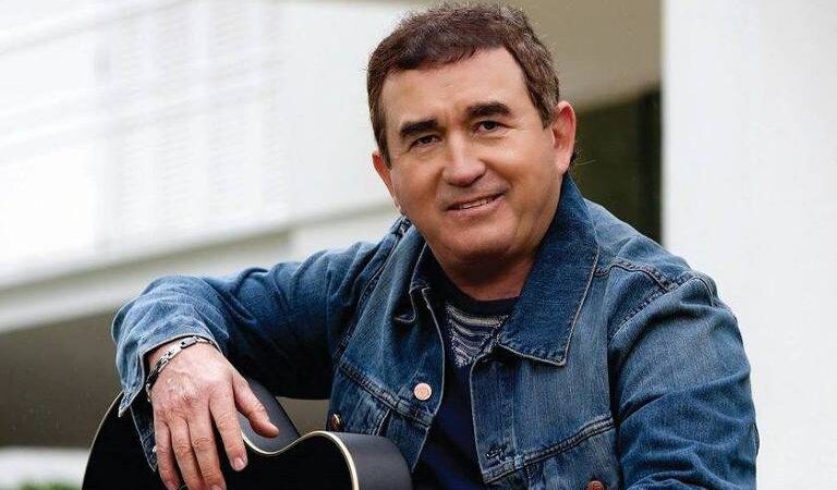 João Neto, Frederico, Amado Batista e Paula Fernandes cantam esta semana em exposição no Médio Norte