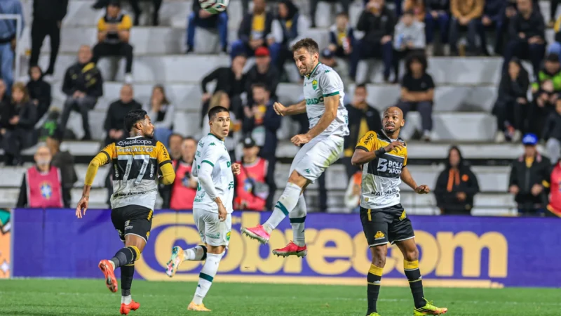 Com gol contra, Cuiabá perde para o Criciúma e se distancia do G6 da Série B