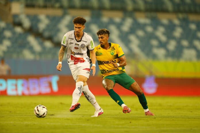 Cuiabá goleia Athletic na Arena Pantanal e volta a se aproximar do G6 da Série B