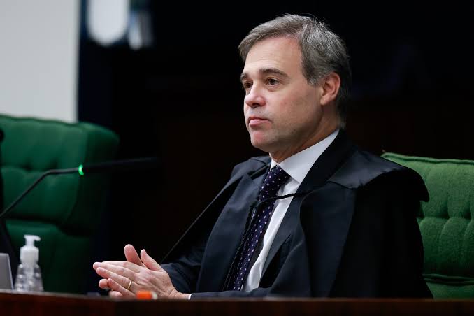 Ministro André Mendonça afasta Andrei Rodrigues da chefia da PF