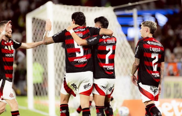 Flamengo aumenta jejum do Corinthians e tira Palmeiras da liderança do Brasileirão
