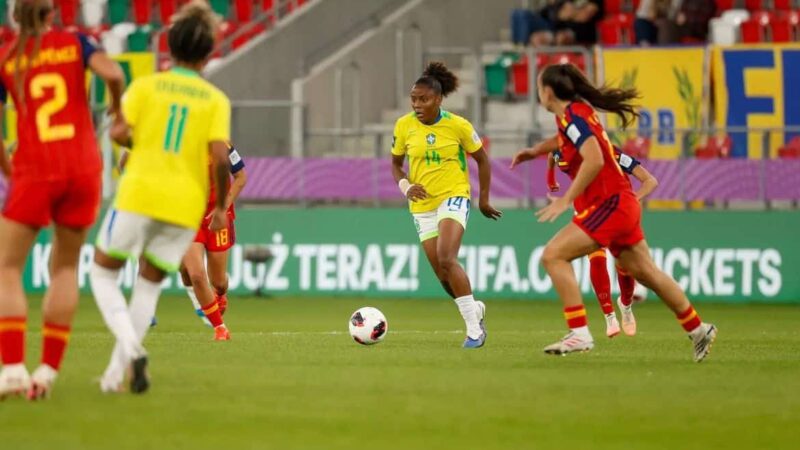 Seleção feminina sub-20 perde para a Espanha e se despede do Mundial nas quartas