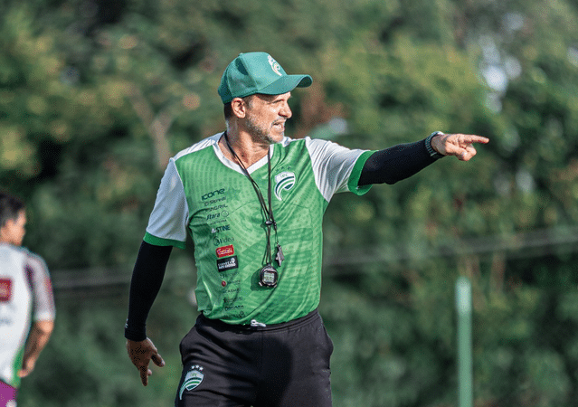 Wagner Lopes deixa o comando do Luverdense após duas temporadas