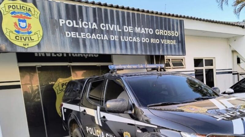 Homem é levado à delegacia suspeito de agredir ex-companheira por ciúmes em Lucas do Rio Verde