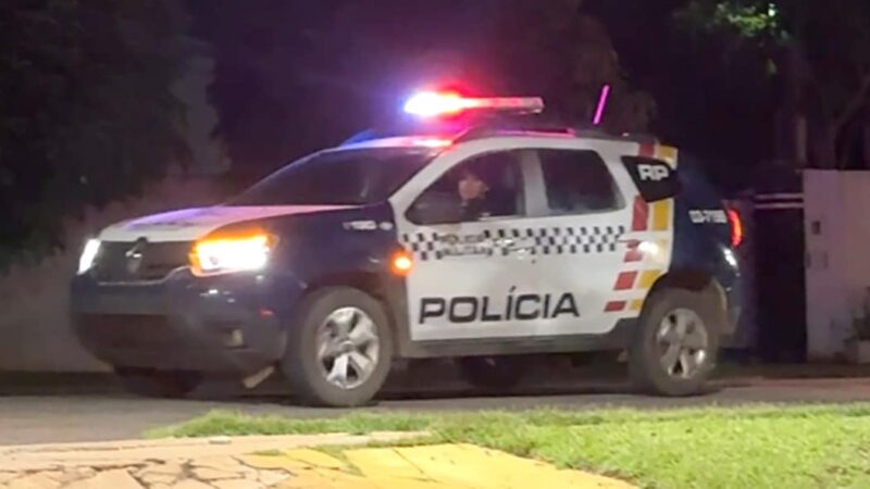 Mulher com mandado de prisão por tráfico é presa em Nova Mutum